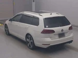 2017 Volkswagen Golf Variant Base 4WD Sedan for sale, Japanese used car export - photo 4 of 7 | GULJI TRADERS