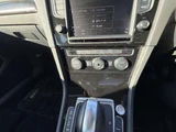 2017 Volkswagen Golf Variant TSI Sedan for sale, Japanese used car export - photo 15 of 20 | GULJI TRADERS