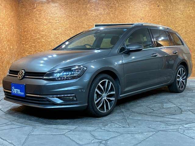 2018 Volkswagen Golf Variant Sedan for sale, Japanese used car export - photo 1 of 53 | GULJI TRADERS