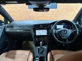 2018 Volkswagen Golf Variant Sedan for sale, Japanese used car export - photo 16 of 53 | GULJI TRADERS