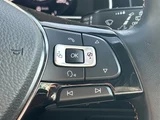 2018 Volkswagen Golf Variant Sedan for sale, Japanese used car export - photo 11 of 24 | GULJI TRADERS