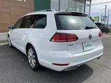 2018 Volkswagen Golf Variant Sedan for sale, Japanese used car export - photo 2 of 24 | GULJI TRADERS