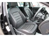 2019 Volkswagen Golf Variant TSI Sedan for sale, Japanese used car export - photo 4 of 37 | GULJI TRADERS