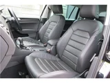 2019 Volkswagen Golf Variant TSI Sedan for sale, Japanese used car export - photo 5 of 37 | GULJI TRADERS