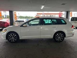 2019 Volkswagen Golf Variant Sedan for sale, Japanese used car export - photo 4 of 9 | GULJI TRADERS