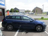 2020 Volkswagen Golf Variant Sedan for sale, Japanese used car export - photo 10 of 44 | GULJI TRADERS