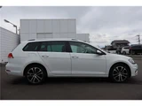 2020 Volkswagen Golf Variant Sedan for sale, Japanese used car export - photo 26 of 32 | GULJI TRADERS