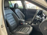 2020 Volkswagen Golf Variant TSI Sedan for sale, Japanese used car export - photo 4 of 10 | GULJI TRADERS