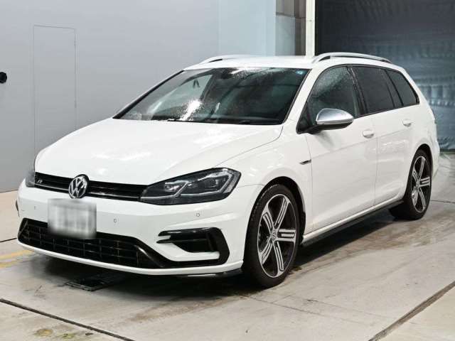 2020 Volkswagen Golf Variant Base 4WD Sedan for sale, Japanese used car export | GULJI TRADERS