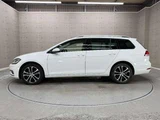 2020 Volkswagen Golf Variant TDI Diesel Sedan for sale, Japanese used car export - photo 10 of 16 | GULJI TRADERS