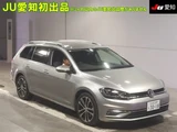 2021 Volkswagen Golf Variant Sedan for sale, Japanese used car export - photo 1 of 9 | GULJI TRADERS