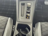 2022 Volkswagen Golf Variant eTSI Sedan for sale, Japanese used car export - photo 16 of 24 | GULJI TRADERS