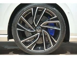 2023 Volkswagen Golf Variant R 4WD Sedan for sale, Japanese used car export - photo 23 of 51 | GULJI TRADERS