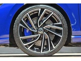 2023 Volkswagen Golf Variant R 4WD Sedan for sale, Japanese used car export - photo 24 of 54 | GULJI TRADERS