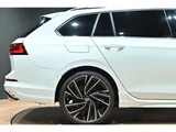 2023 Volkswagen Golf Variant R 4WD Sedan for sale, Japanese used car export - photo 24 of 57 | GULJI TRADERS
