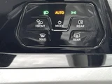 2023 Volkswagen Golf Variant TDI Sedan for sale, Japanese used car export - photo 16 of 22 | GULJI TRADERS