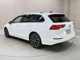 2023 Volkswagen Golf Variant TDI Sedan for sale, Japanese used car export - photo 11 of 16 | GULJI TRADERS