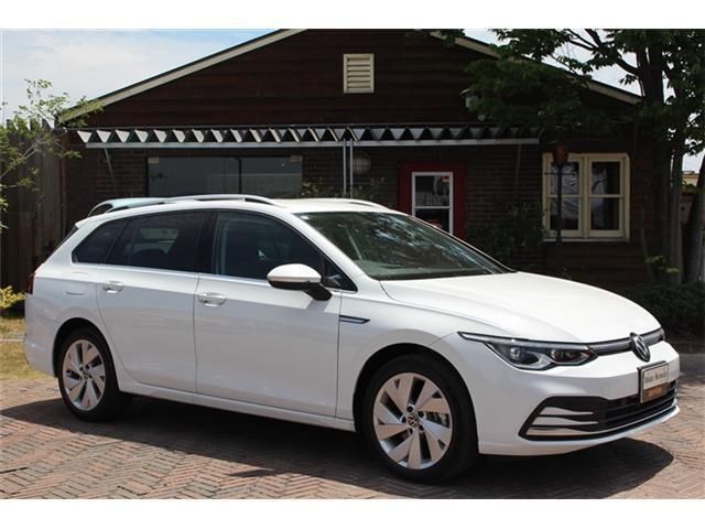 2023 Volkswagen Golf Variant TDI Sedan for sale, Japanese used car export | GULJI TRADERS