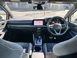 2024 Volkswagen Golf Variant eTSI Sedan for sale, Japanese used car export - photo 21 of 50 | GULJI TRADERS