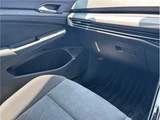 2024 Volkswagen Golf Variant Sedan for sale, Japanese used car export - photo 29 of 43 | GULJI TRADERS