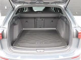 2024 Volkswagen Golf Variant TDI Sedan for sale, Japanese used car export - photo 11 of 24 | GULJI TRADERS