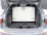 2024 Volkswagen Golf Variant TDI Sedan for sale, Japanese used car export - photo 13 of 24 | GULJI TRADERS