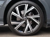 2024 Volkswagen Golf Variant TDI Sedan for sale, Japanese used car export - photo 15 of 24 | GULJI TRADERS
