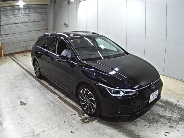 2024 Volkswagen Golf Variant TDI Sedan for sale, Japanese used car export | GULJI TRADERS
