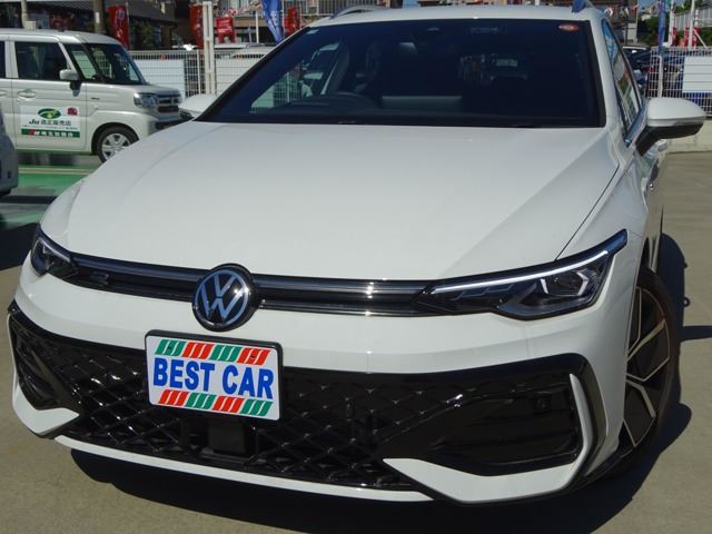 2025 Volkswagen Golf Variant eTSI Sedan for sale, Japanese used car export - photo 1 of 45 | GULJI TRADERS