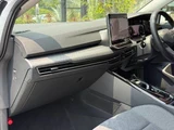 2025 Volkswagen Golf Variant TDI Diesel Turbo Sedan for sale, Japanese used car export - photo 16 of 24 | GULJI TRADERS