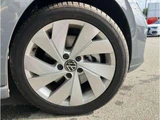 2025 Volkswagen Golf Variant TDI Sedan for sale, Japanese used car export - photo 9 of 9 | GULJI TRADERS