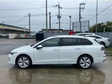 2025 Volkswagen Golf Variant TDI Sedan for sale, Japanese used car export - photo 5 of 9 | GULJI TRADERS