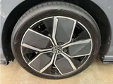 2026 Volkswagen Golf Variant TDI Sedan for sale, Japanese used car export - photo 5 of 5 | GULJI TRADERS