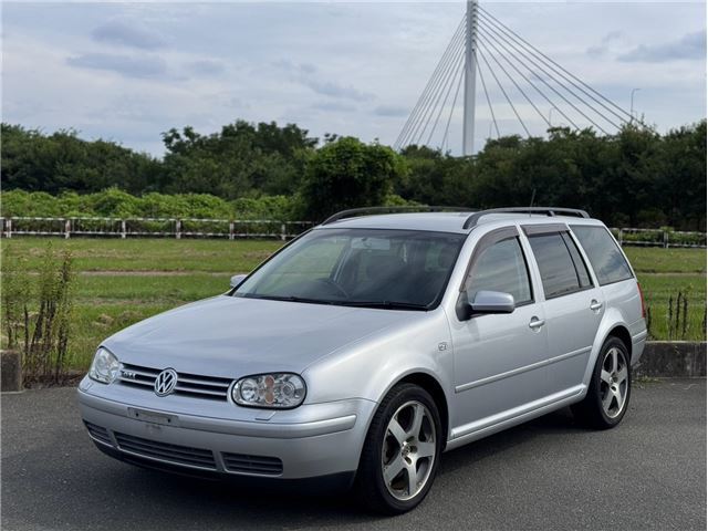 2005 Volkswagen Golf Wagon GT Van for sale, Japanese used car export - photo 1 of 37 | GULJI TRADERS