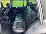 2005 Volkswagen Golf Wagon GT Van for sale, Japanese used car export - photo 25 of 37 | GULJI TRADERS
