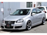 2007 Volkswagen Jetta 2.0T Sedan for sale, Japanese used car export - photo 13 of 69 | GULJI TRADERS