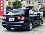 2009 Volkswagen Jetta 2.0TSI Sport Sedan for sale, Japanese used car export - photo 2 of 9 | GULJI TRADERS