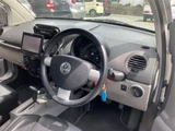 2004 Volkswagen NEW Beetle Turbo Sedan for sale, Japanese used car export - photo 4 of 45 | GULJI TRADERS