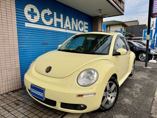 2005 Volkswagen NEW Beetle LZ - photo 1 2005 Volkswagen NEW Beetle LZ Sedan for sale, Japanese used car export | GULJI TRADERS