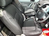 2005 Volkswagen NEW Beetle EZ Sedan for sale, Japanese used car export - photo 2 of 9 | GULJI TRADERS