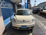 2010 Volkswagen NEW Beetle Sedan for sale, Japanese used car export - photo 2 of 32 | GULJI TRADERS