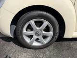 2010 Volkswagen NEW Beetle Sedan for sale, Japanese used car export - photo 26 of 32 | GULJI TRADERS