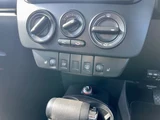 2010 Volkswagen NEW Beetle LZ Sedan for sale, Japanese used car export - photo 8 of 30 | GULJI TRADERS