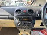 2010 Volkswagen NEW Beetle Sedan for sale, Japanese used car export - photo 8 of 29 | GULJI TRADERS