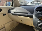 2010 Volkswagen NEW Beetle Sedan for sale, Japanese used car export - photo 9 of 29 | GULJI TRADERS