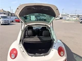 2010 Volkswagen NEW Beetle 1.6 Sedan for sale, Japanese used car export - photo 5 of 30 | GULJI TRADERS