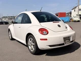 2010 Volkswagen NEW Beetle 1.6 Sedan for sale, Japanese used car export - photo 7 of 30 | GULJI TRADERS