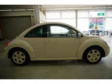 2010 Volkswagen NEW Beetle Sedan for sale, Japanese used car export - photo 6 of 24 | GULJI TRADERS