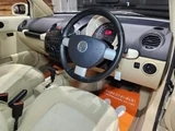 2010 Volkswagen NEW Beetle Sedan for sale, Japanese used car export - photo 4 of 9 | GULJI TRADERS