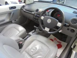 2009 Volkswagen NEW Beetle Cabriolet LZ Coupe for sale, Japanese used car export - photo 21 of 39 | GULJI TRADERS